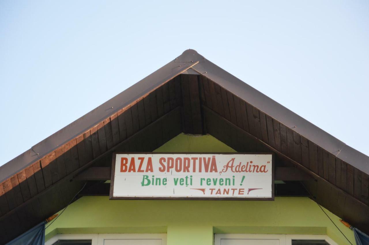 מלון קמפולונג Baza Sportiva Adelina מראה חיצוני תמונה